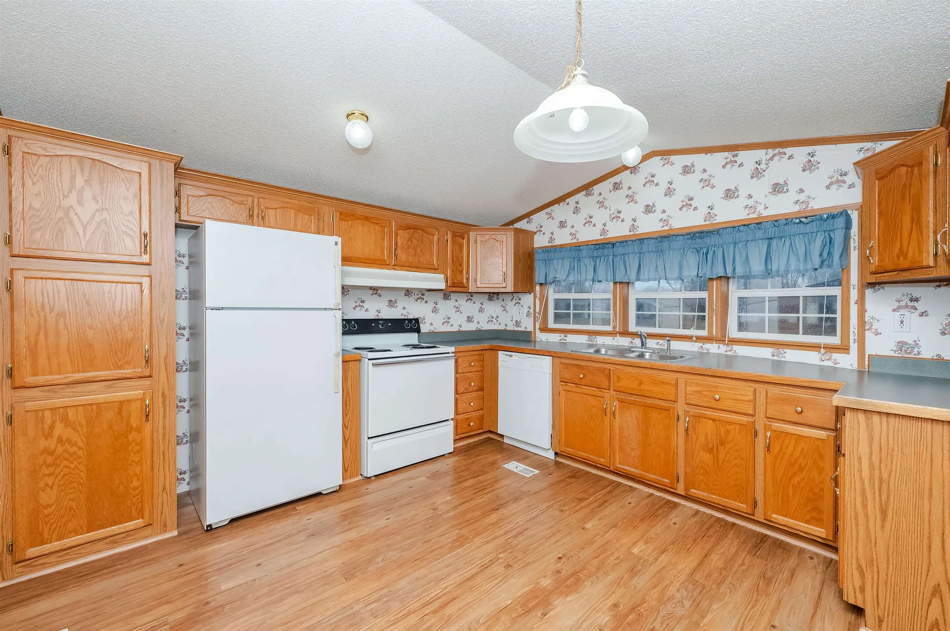 53 Blackberry Place Kittery ME 03904