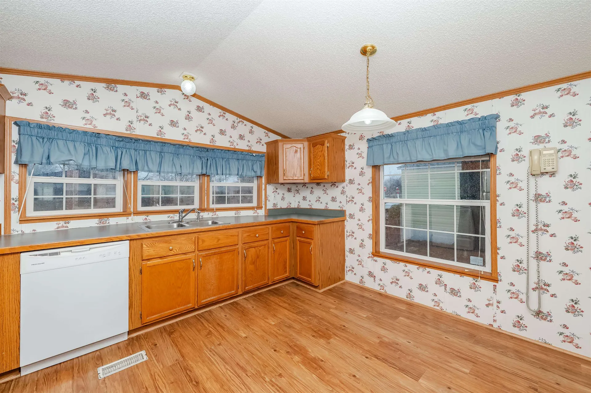 53 Blackberry Place Kittery ME 03904
