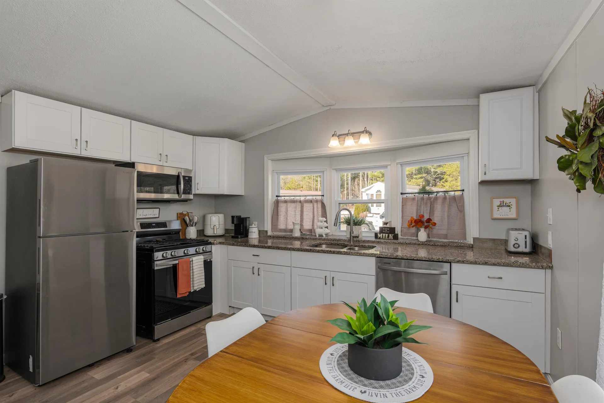 7 Lynn Lane Rochester NH 03867-5157