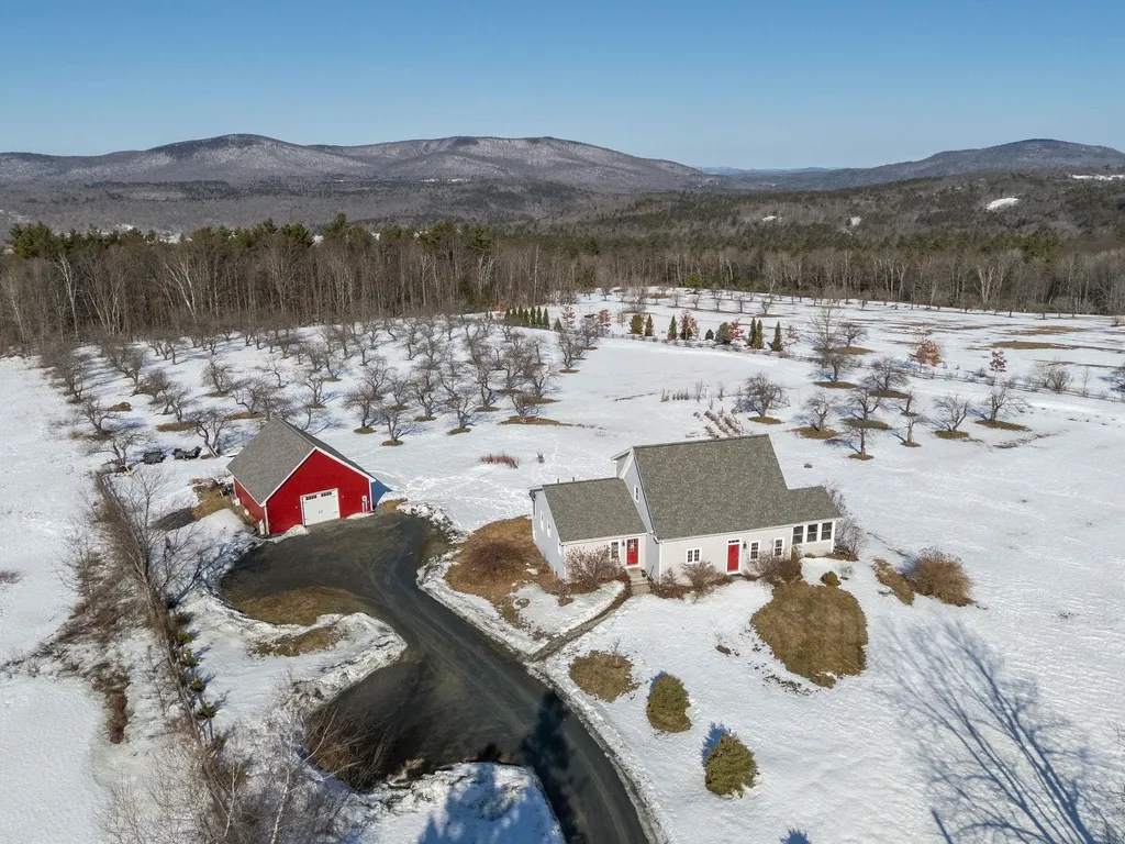 118 Sawyer Hill Road Canaan NH 03741