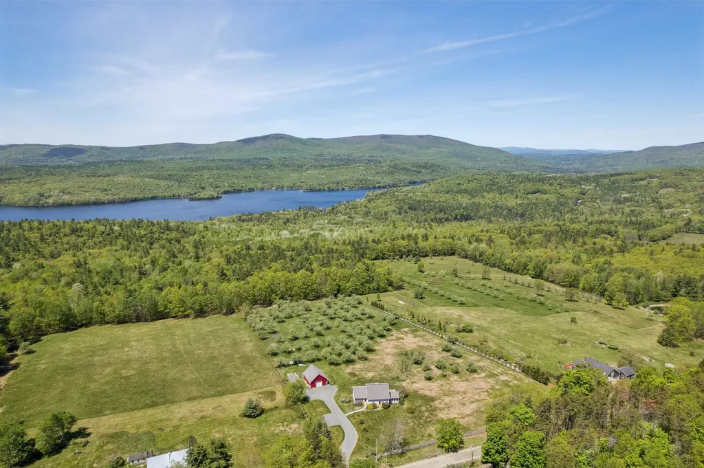 118 Sawyer Hill Road Canaan NH 03741