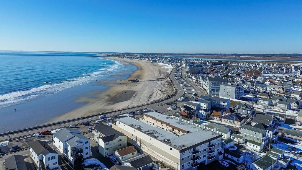 407 Ocean Boulevard Hampton NH 03842