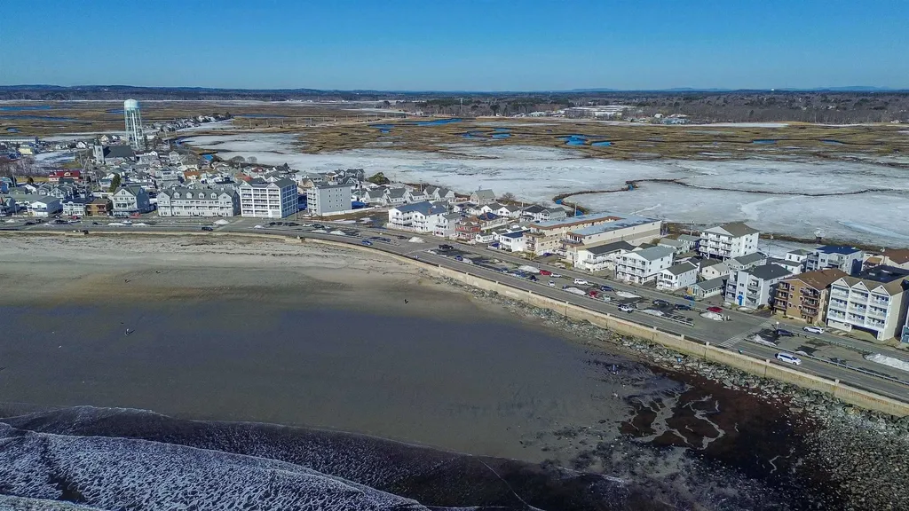 407 Ocean Boulevard Hampton NH 03842