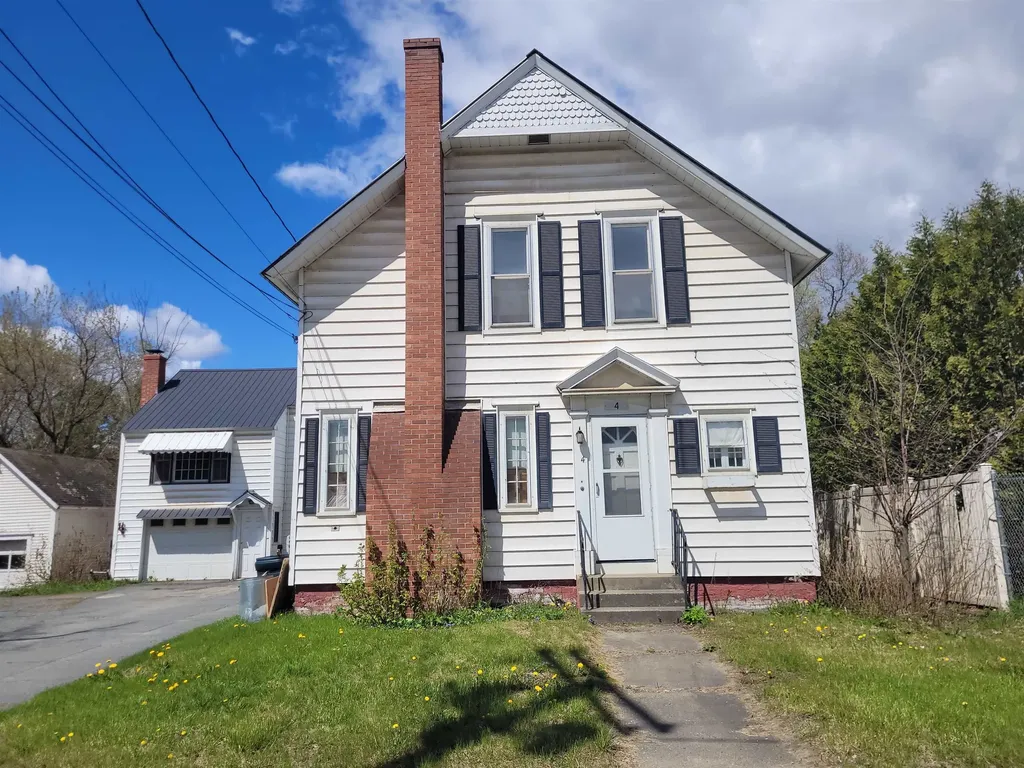 4 Tulip Street Lyndon VT 05851