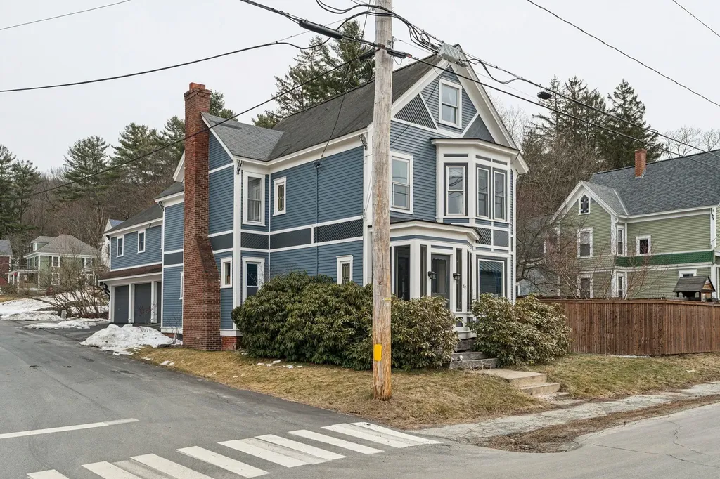 80 Laurel Street Newport NH 03773