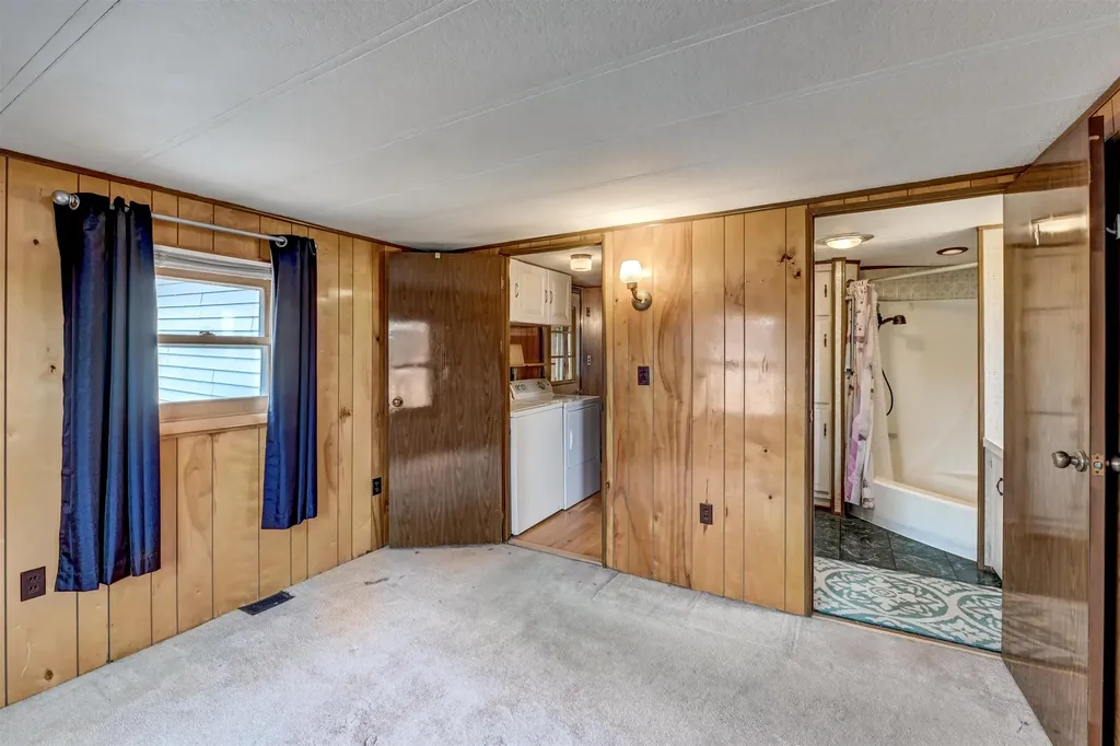 33 Rugg Road St. Albans Town VT 05478
