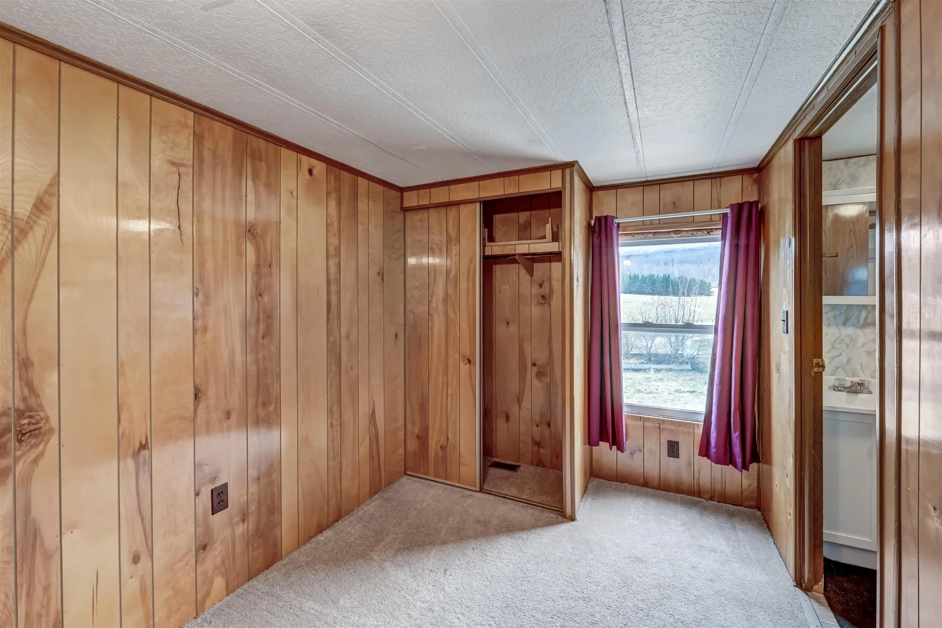 33 Rugg Road St. Albans Town VT 05478