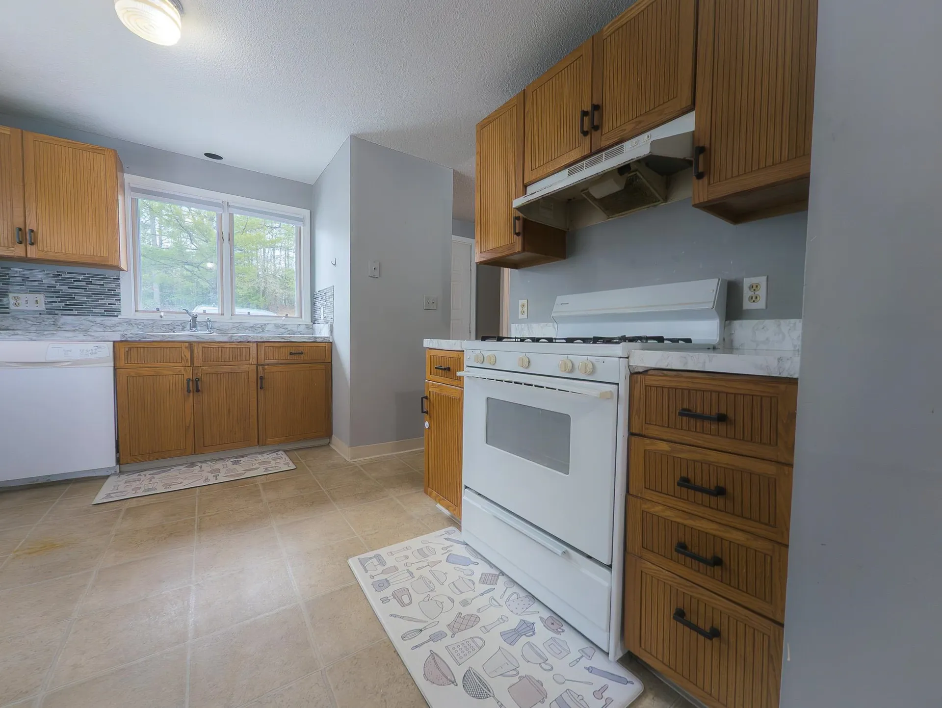 60 Merrimack Drive Merrimack NH 03054