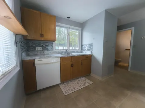 60 Merrimack Drive Merrimack NH 03054