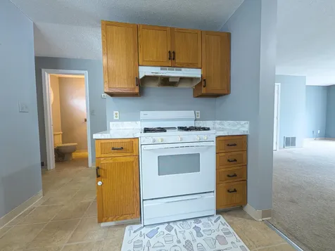 60 Merrimack Drive Merrimack NH 03054