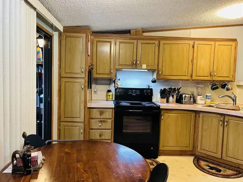 26 Dalton Road Pittsburg NH 03592
