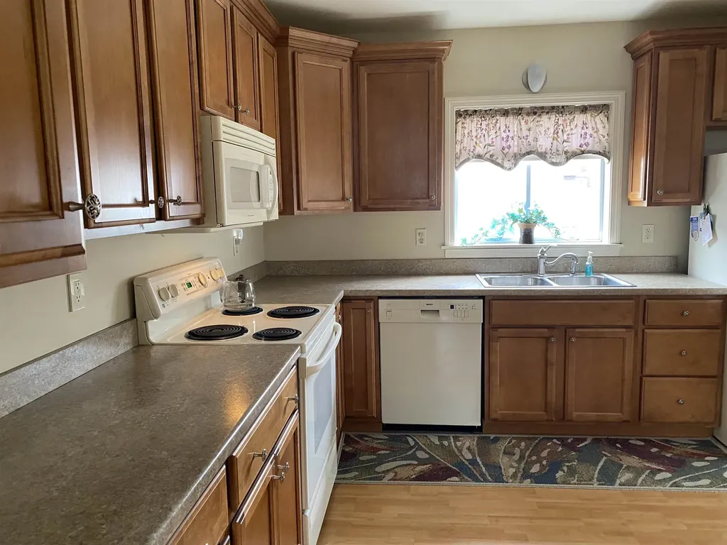 38 East Proctor Road Rutland Town VT 05736