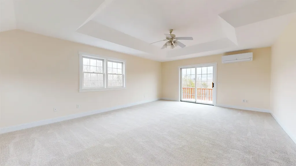 20 Robin Lane Charlotte VT 05445