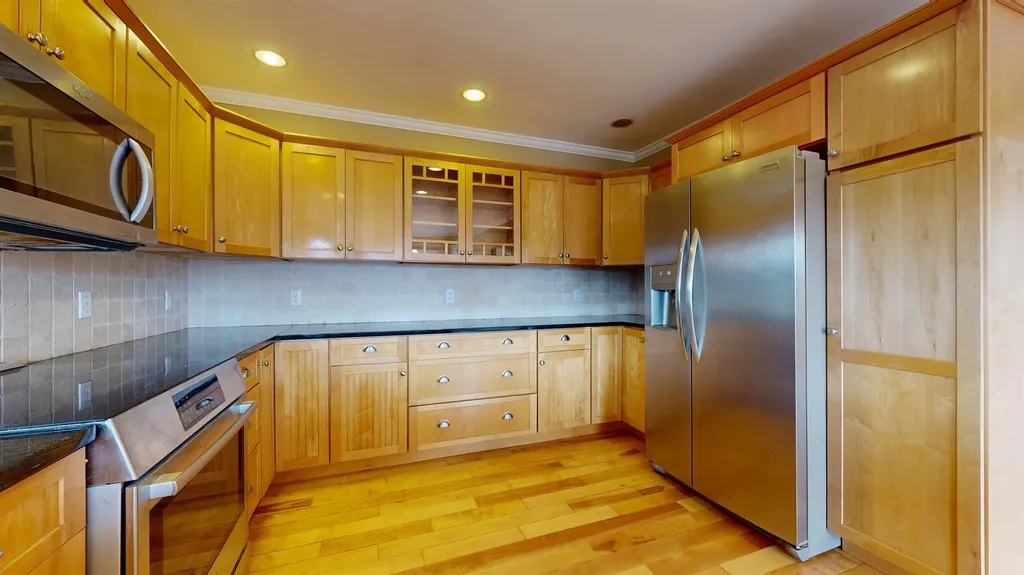 20 Robin Lane Charlotte VT 05445