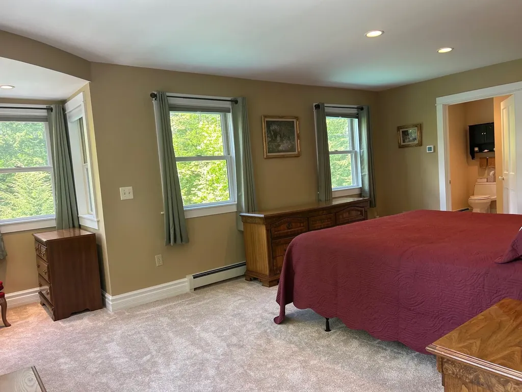 41 Hermit Lake Road Sanbornton NH 03269