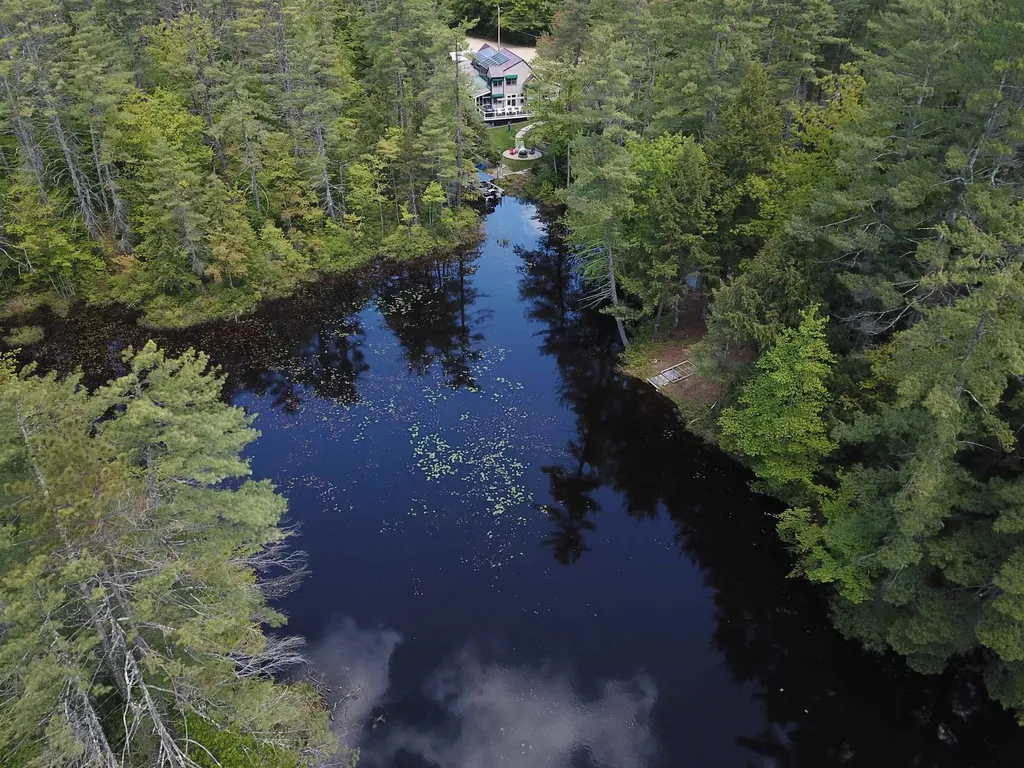 41 Hermit Lake Road Sanbornton NH 03269