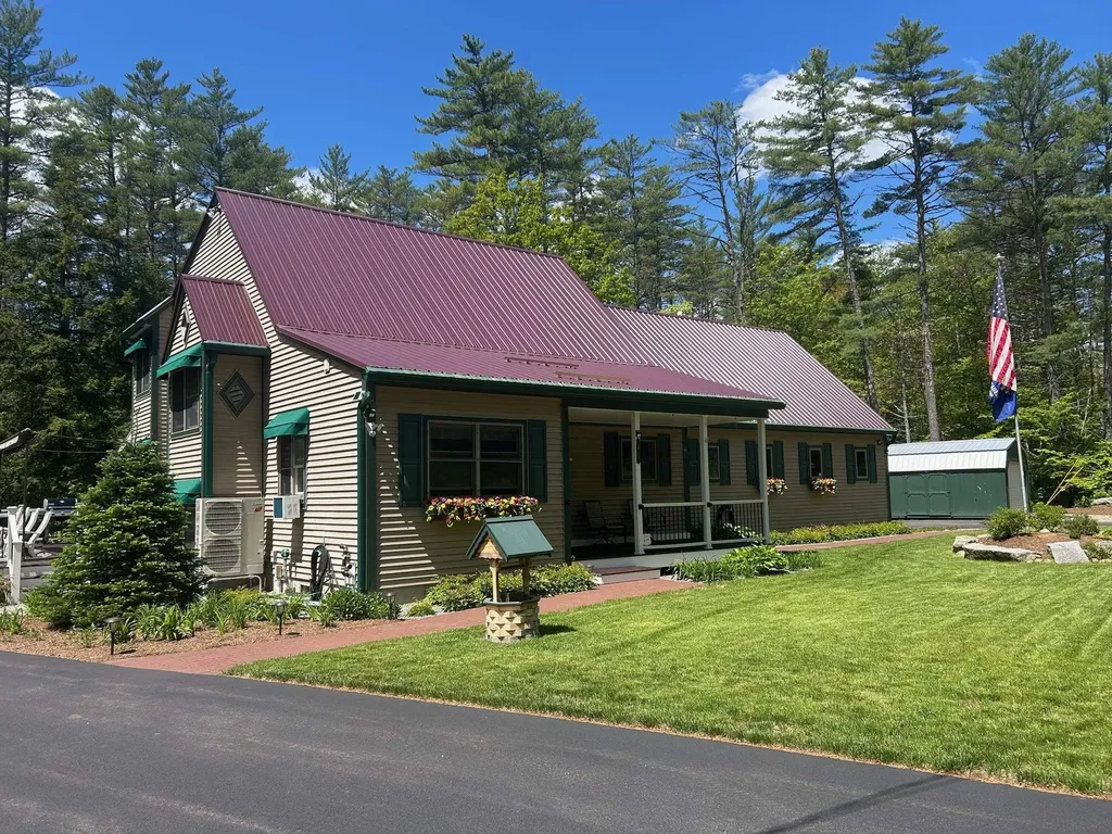 41 Hermit Lake Road Sanbornton NH 03269