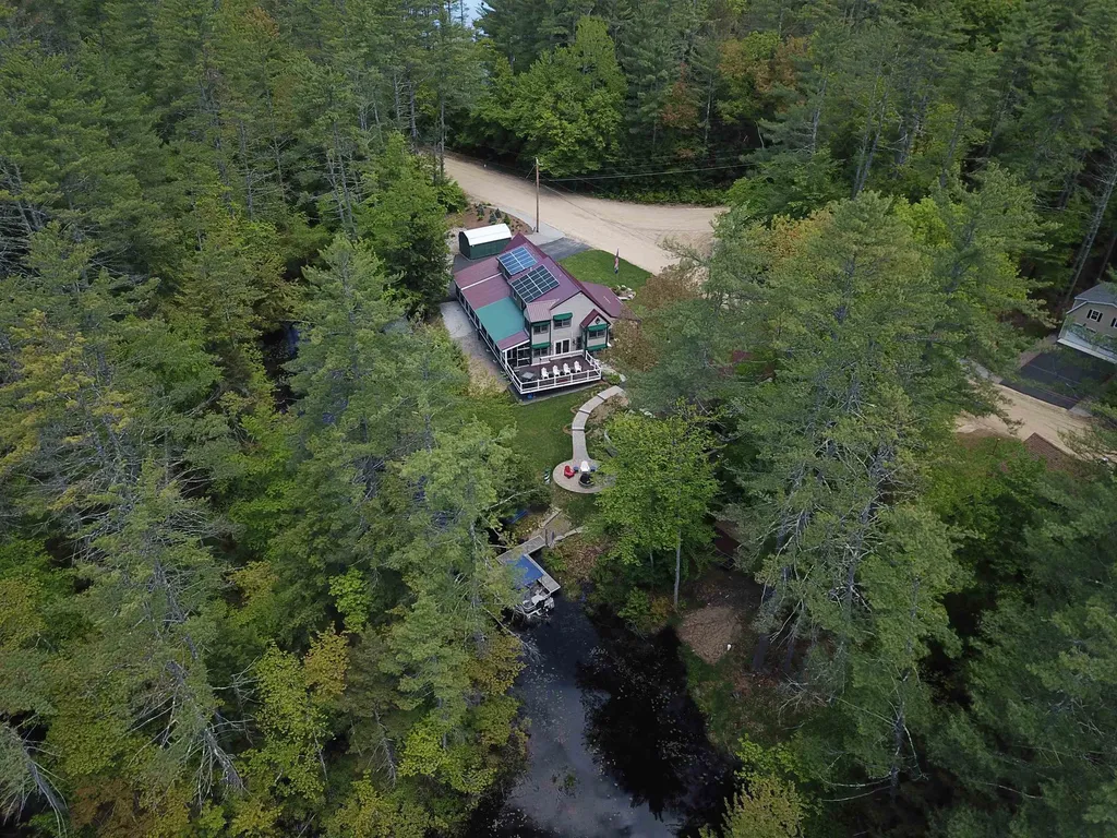 41 Hermit Lake Road Sanbornton NH 03269