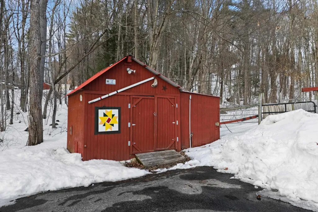 488 Shaker Road Concord NH 03301