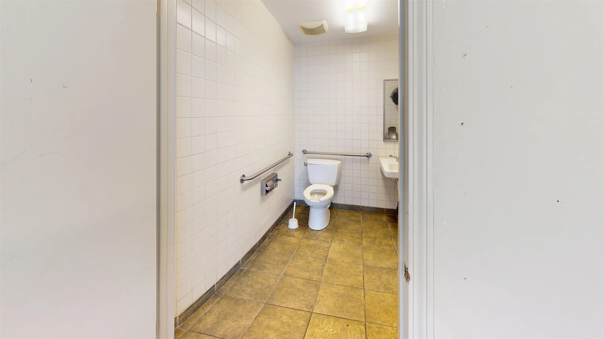 18 Plaistow Road Plaistow NH 03865