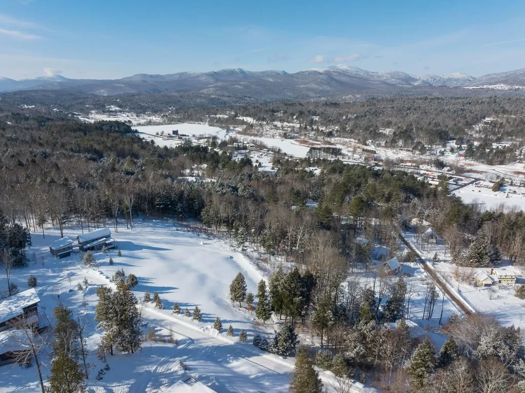 00 Summit View Drive Stowe VT 05672