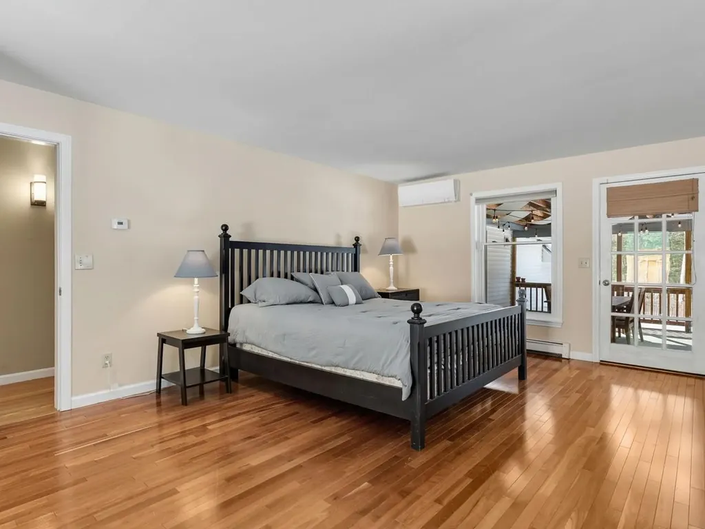 60 Catella Road Essex VT 05452