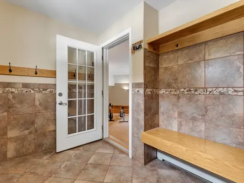 60 Catella Road Essex VT 05452