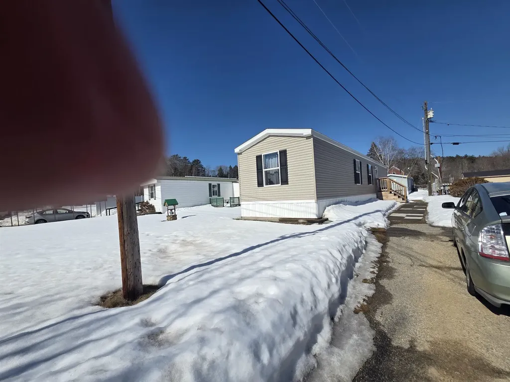 21 Turkey Jim Road Campton NH 03223