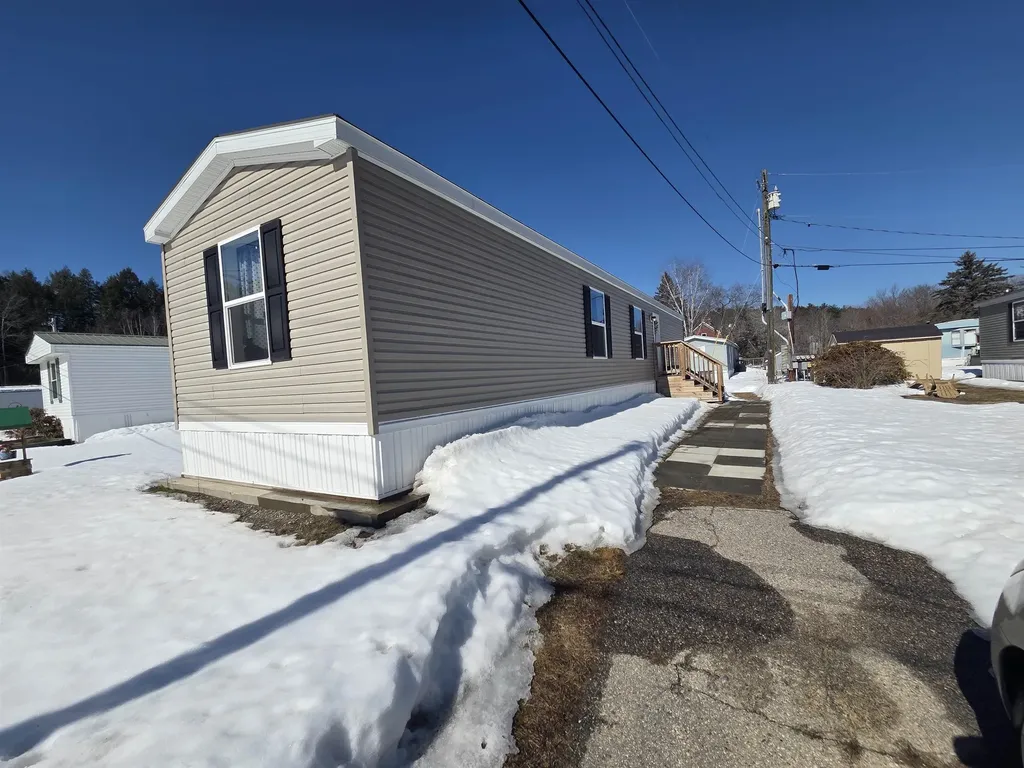 21 Turkey Jim Road Campton NH 03223