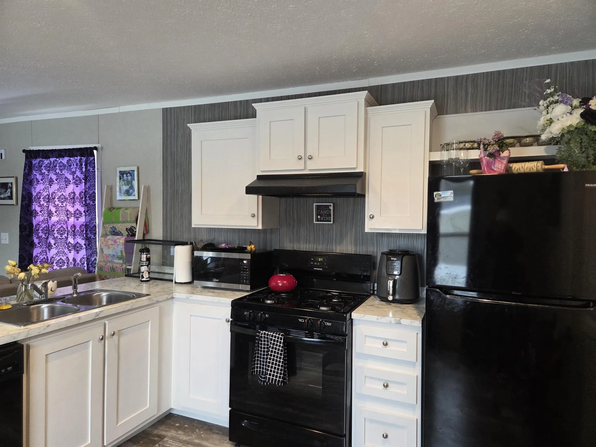 21 Turkey Jim Road Campton NH 03223