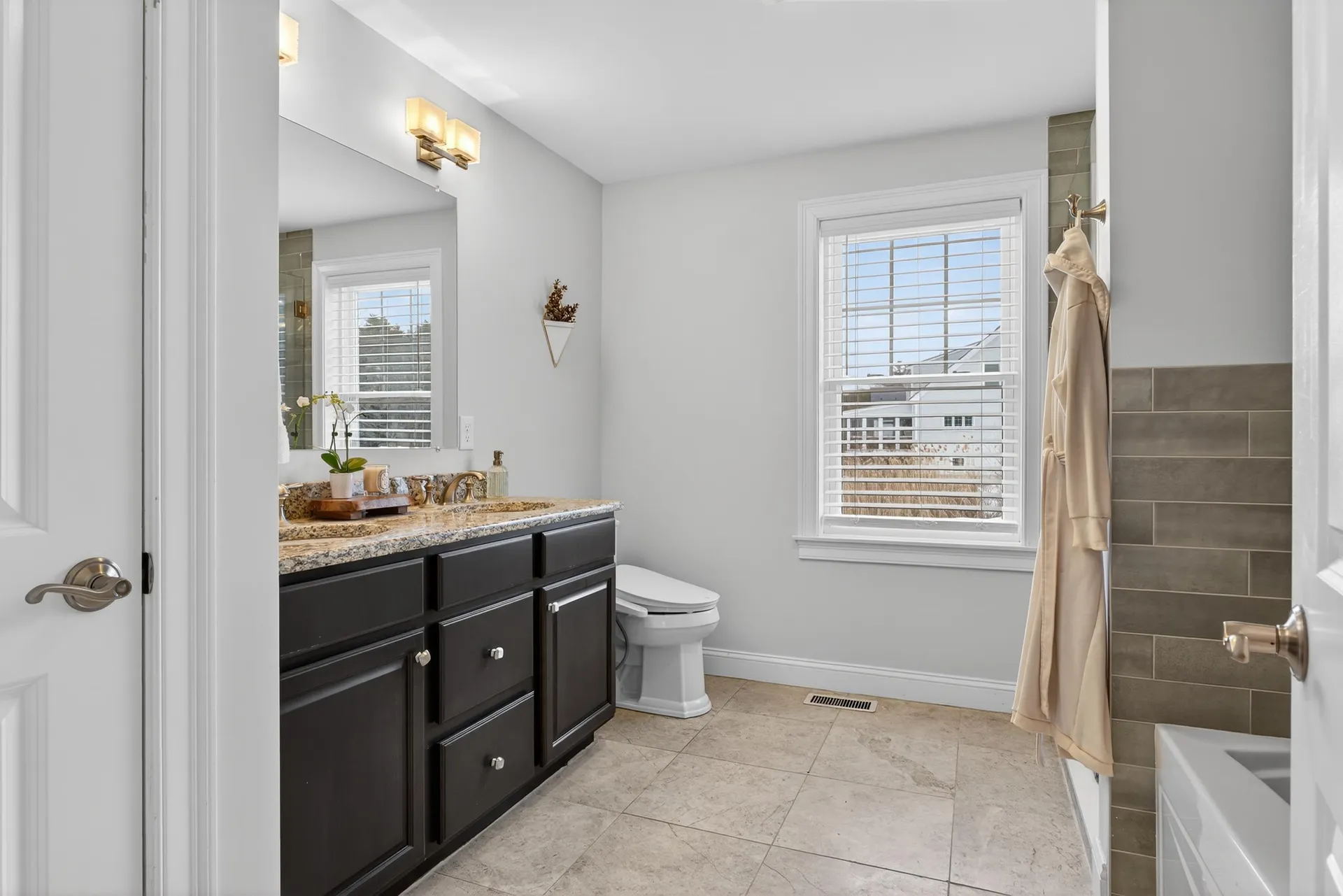 25 Schooner Drive Dover NH 03820