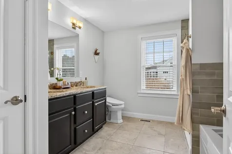 25 Schooner Drive Dover NH 03820