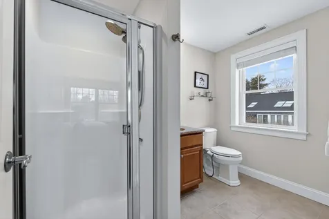 25 Schooner Drive Dover NH 03820