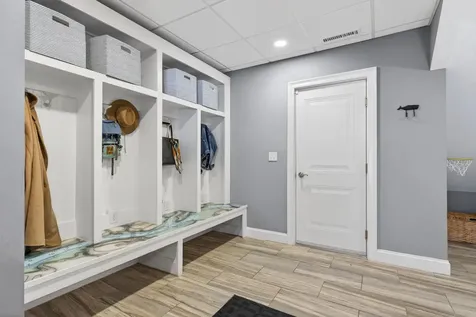 25 Schooner Drive Dover NH 03820