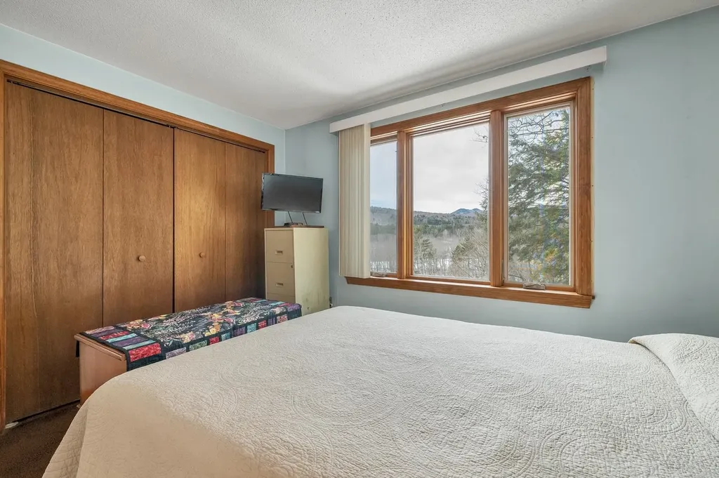 60 Northpointe Road Thornton NH 03285