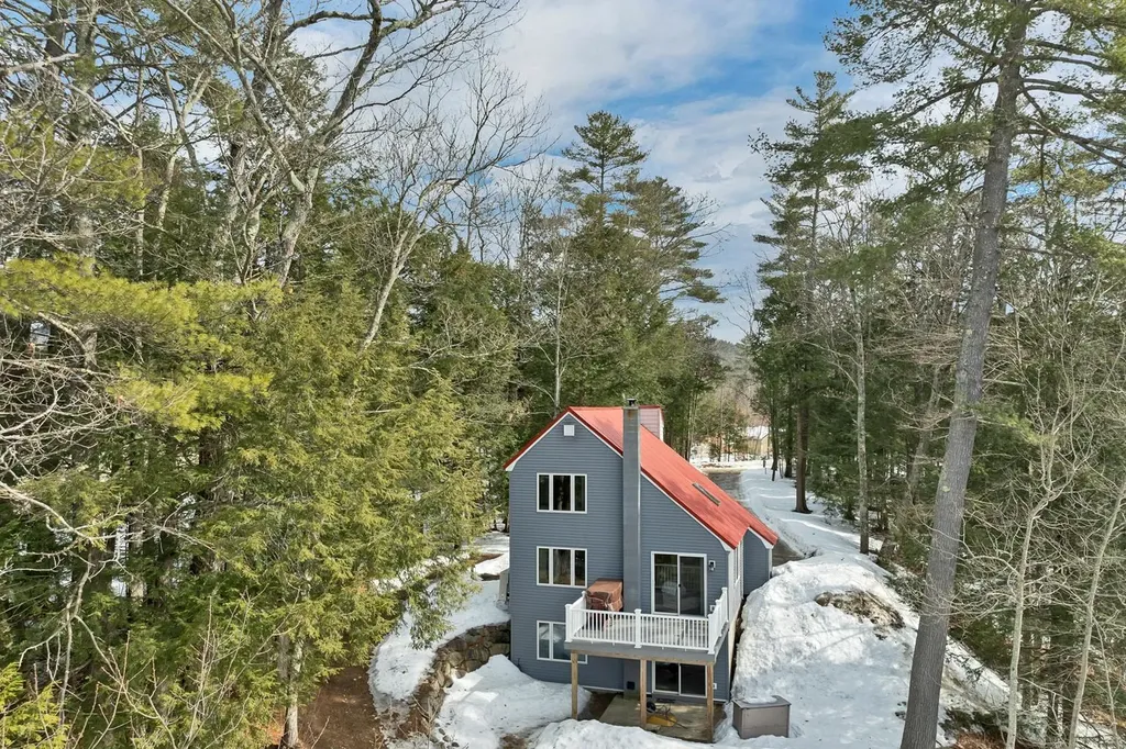 60 Northpointe Road Thornton NH 03285