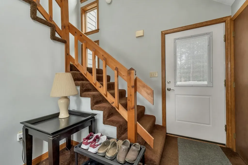 60 Northpointe Road Thornton NH 03285