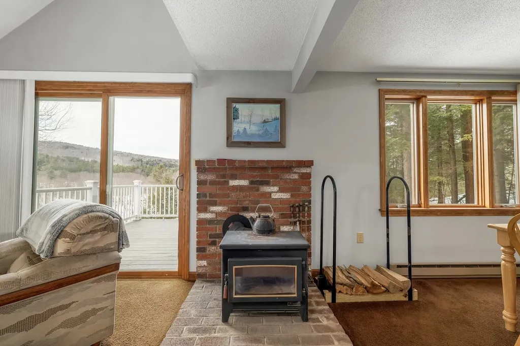 60 Northpointe Road Thornton NH 03285