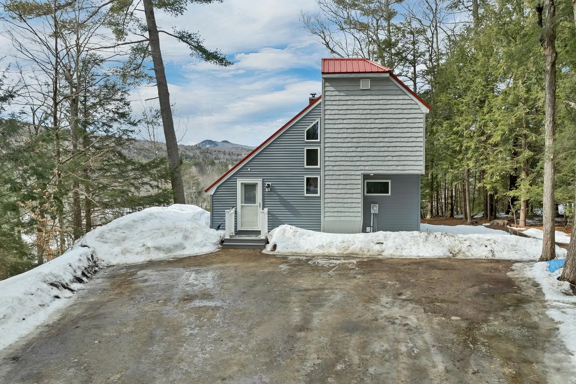 60 Northpointe Road Thornton NH 03285
