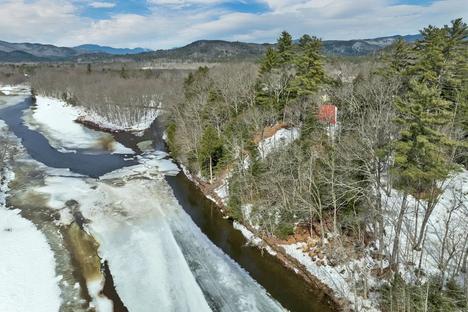 60 Northpointe Road Thornton NH 03285