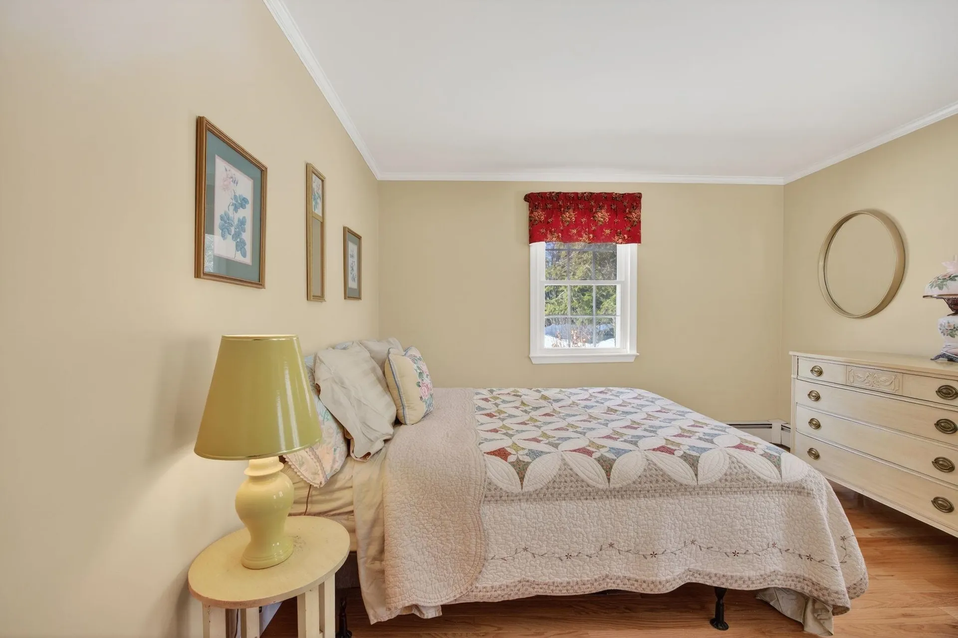 4 Tully Street Windham NH 03087