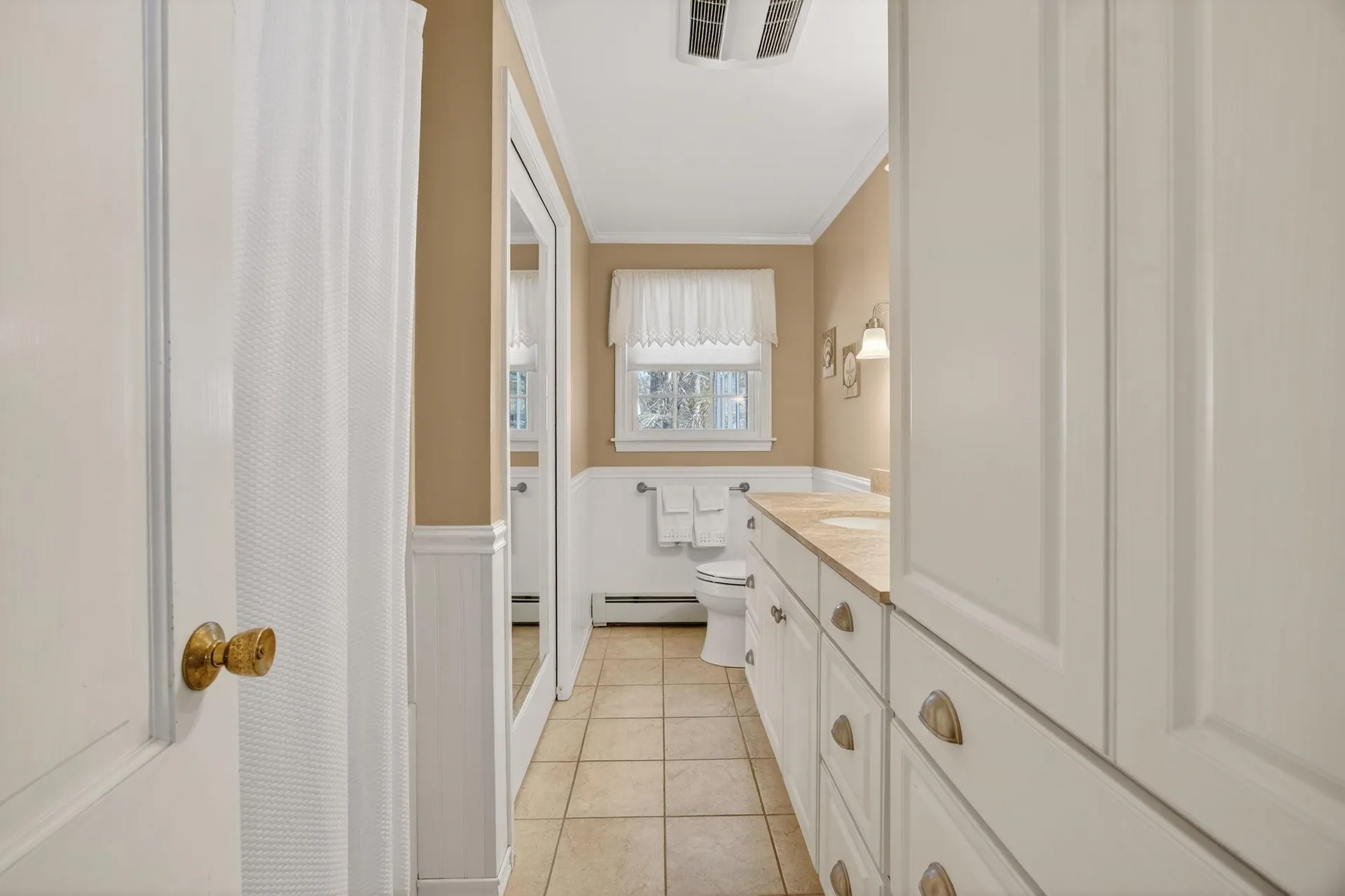 4 Tully Street Windham NH 03087