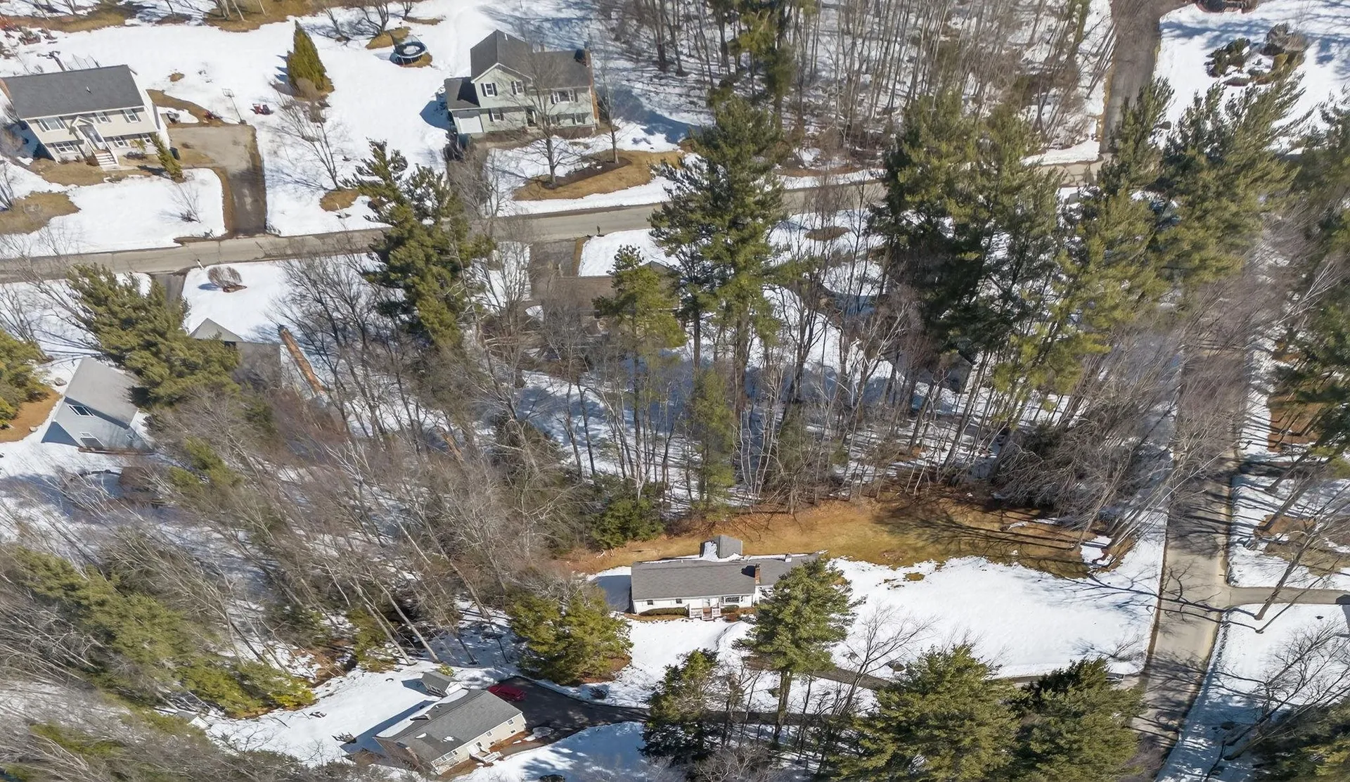4 Tully Street Windham NH 03087