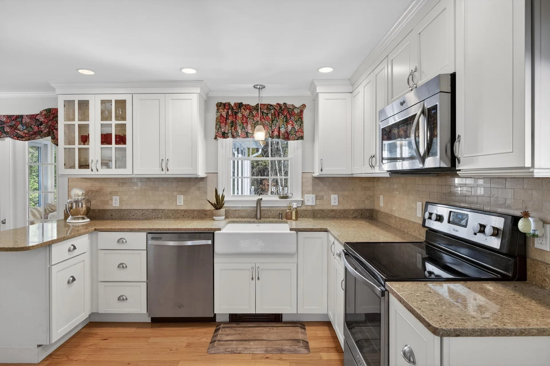 4 Tully Street Windham NH 03087