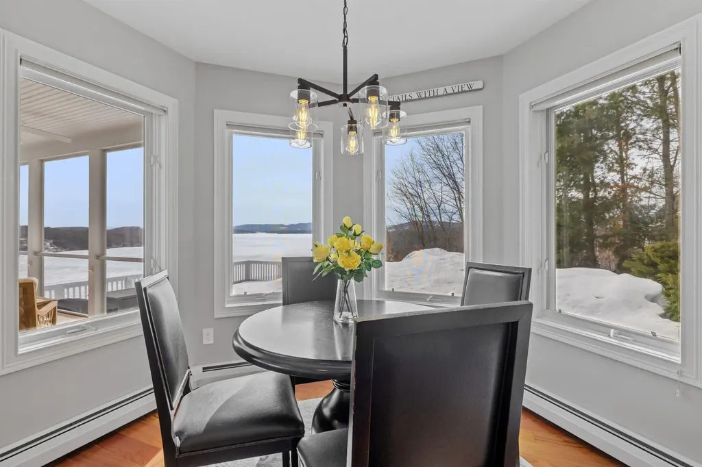 29 South Watch Road Meredith NH 03253