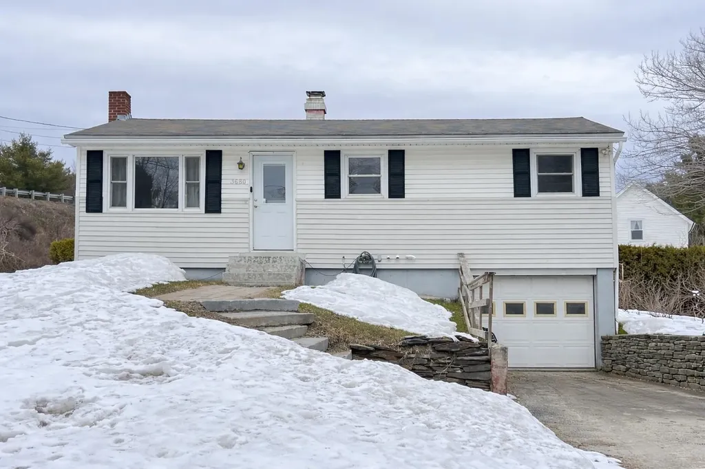 3680 Memorial Drive St. Johnsbury VT 05819