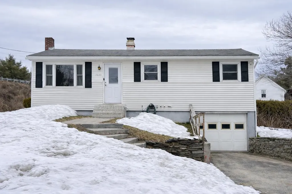 3680 Memorial Drive St. Johnsbury VT 05819