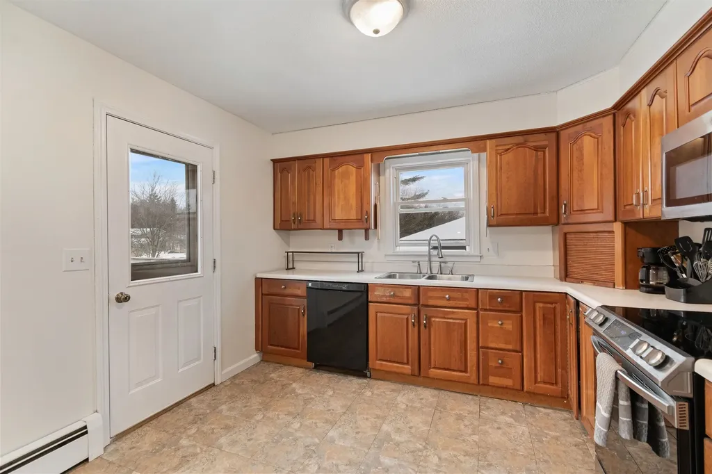 1473 West Lakeshore Drive Colchester VT 05446