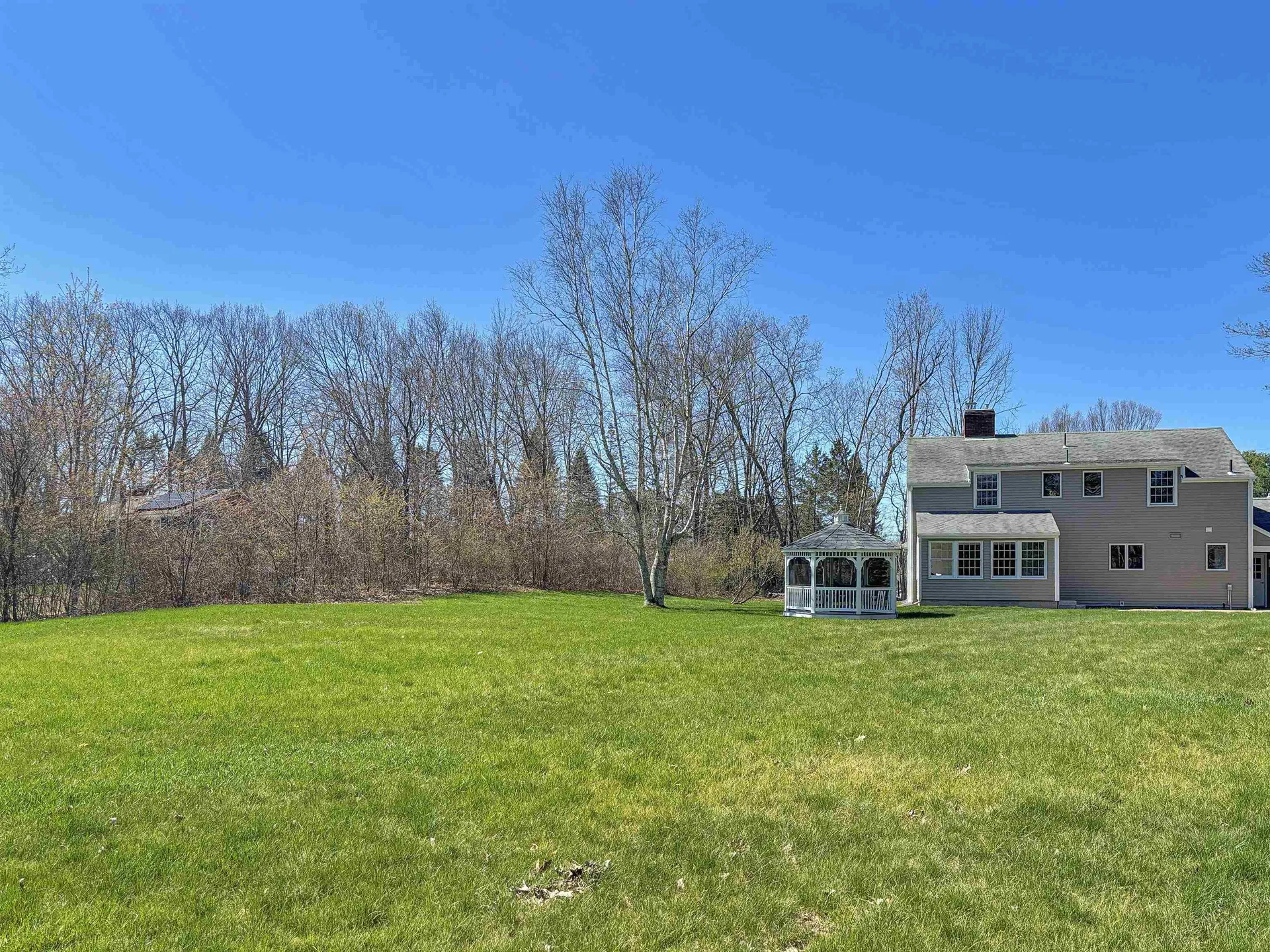 25 Emerson Road Durham NH 03824