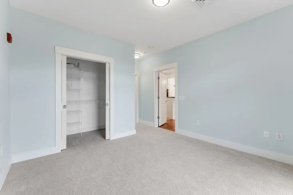 60 Winooski Falls Way Winooski VT 05404